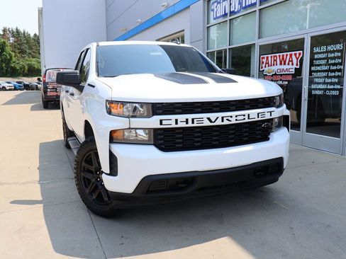 Used 2020 Chevrolet Silverado 1500 Custom w/ Rally Edition AWD/4WD image 37