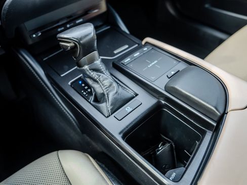 Used 2020 Lexus ES 350 image 22