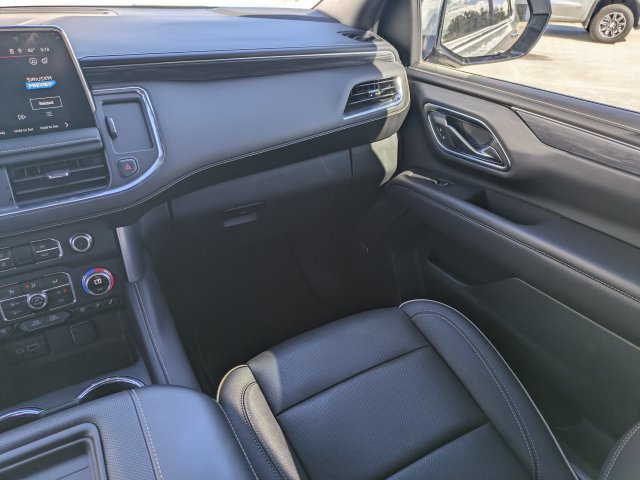Certified 2024 GMC Yukon SLT w/ SLT Luxury Package RWD image 18