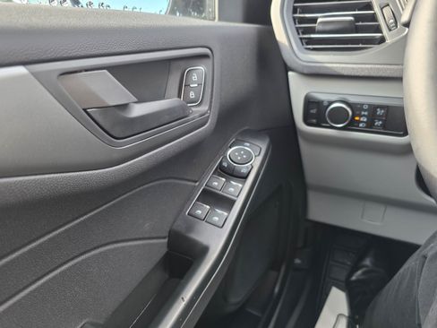 New 2026 Ford Escape Active w/ Cold Weather Package AWD/4WD image 18