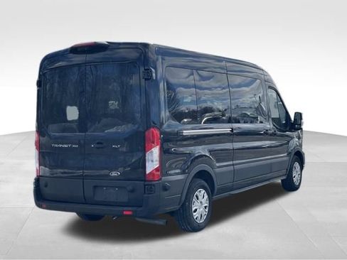 Used 2024 Ford Transit 350 XLT image 4