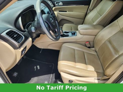 Used 2019 Jeep Grand Cherokee Limited AWD/4WD image 13