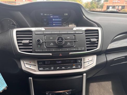 Used 2014 Honda Accord Sport image 23
