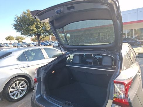 Used 2019 Toyota Prius Limited image 40