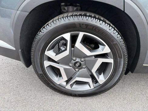 Used 2024 Hyundai Palisade Limited AWD/4WD image 14
