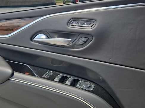 Used 2023 Cadillac Escalade Premium Luxury Platinum AWD/4WD image 22