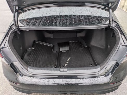 Used 2024 Honda Accord Touring image 32