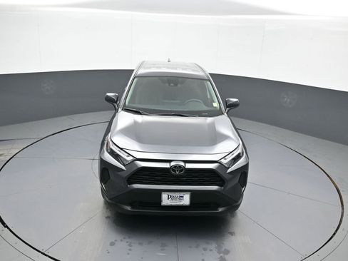 Used 2025 Toyota RAV4 LE image 34