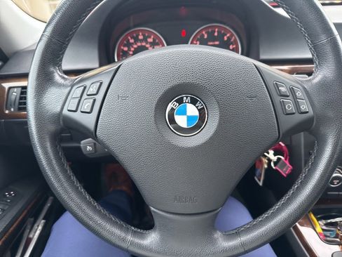 Used 2011 BMW 328i xDrive Sedan image 18