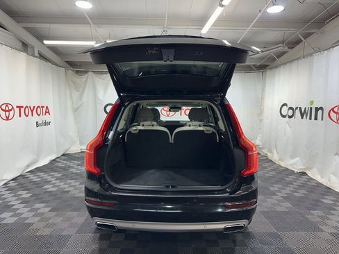 Used 2020 Volvo XC90 T8 Momentum w/ Protection Package Premier image 17