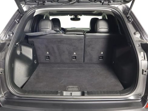 Used 2019 Jeep Cherokee Limited AWD/4WD image 17