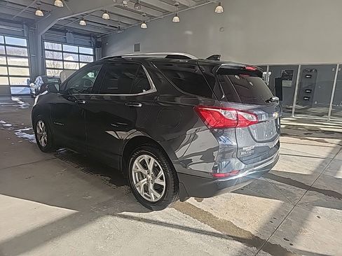 Certified 2021 Chevrolet Equinox Premier image 3
