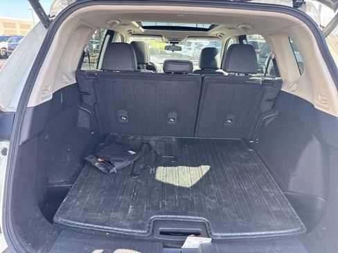 Used 2023 Nissan Rogue SV w/ SV Premium B Package image 14