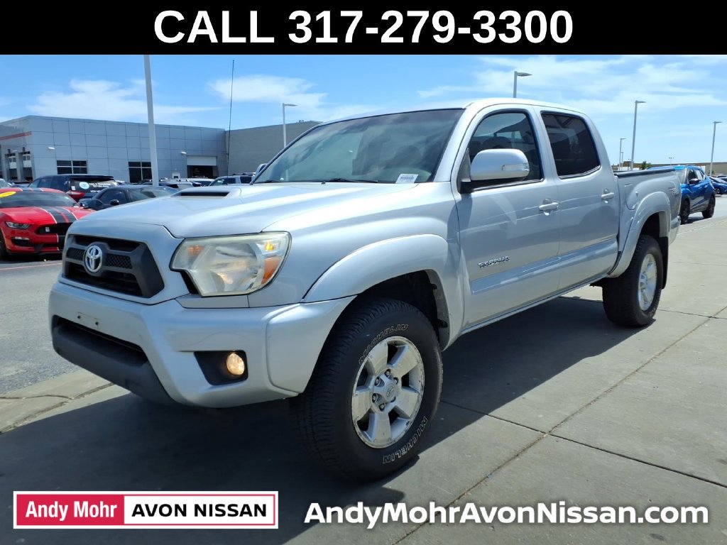 Used 2012 Toyota Tacoma 4x4 Double Cab w/ TRD Sport Pkg image 4