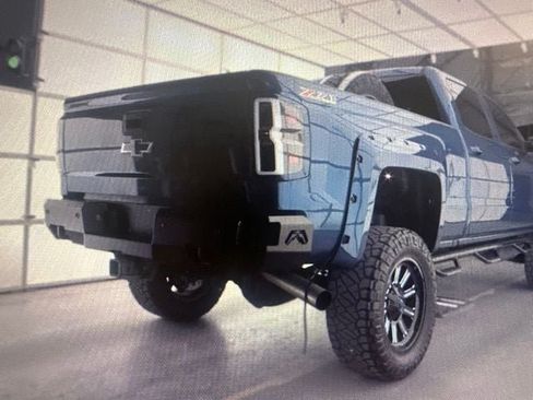 Used 2017 Chevrolet Silverado 3500 LTZ w/ Duramax Plus Package AWD/4WD image 5