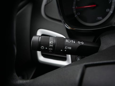 Used 2015 GMC Terrain SLE image 26