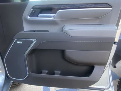 New 2026 GMC Sierra 2500 SLT image 20