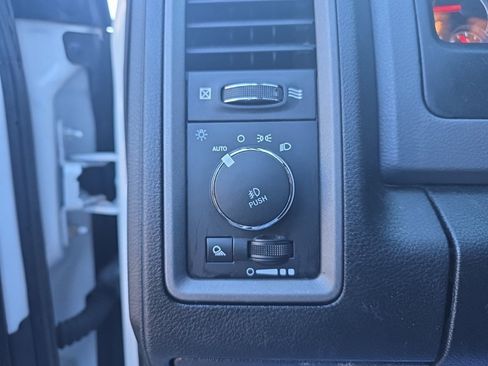 Used 2020 RAM 1500 Tradesman w/ Tradesman SXT Package image 17