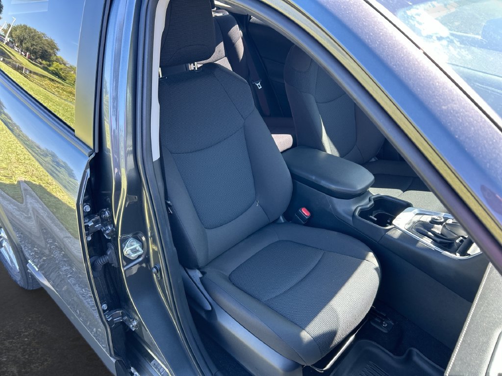 Certified 2025 Toyota RAV4 LE AWD/4WD image 30