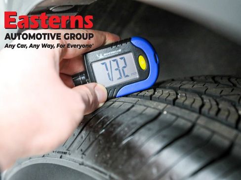 Used 2022 Ford Escape SE w/ Cold Weather Package image 28