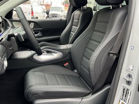 New 2026 Mercedes-Benz GLE 450 4MATIC Coupe image 11