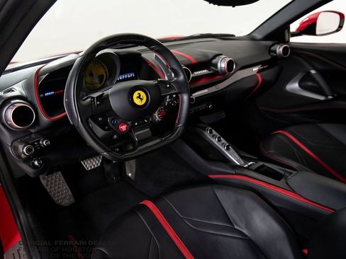 Certified 2018 Ferrari 812 Superfast RWD image 4