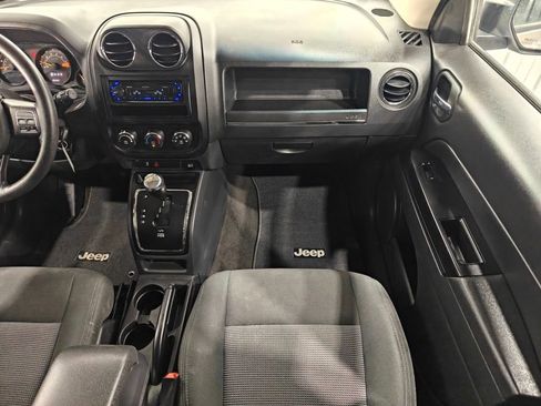 Used 2017 Jeep Patriot Sport w/ Power Value Group FWD image 20