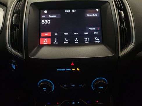 Used 2019 Ford Edge SEL w/ Equipment Group 201A AWD/4WD image 25