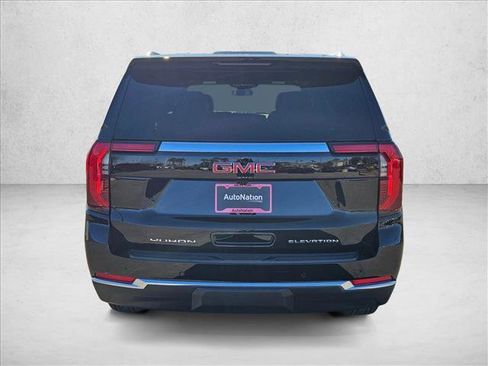 New 2026 GMC Yukon XL Elevation image 8