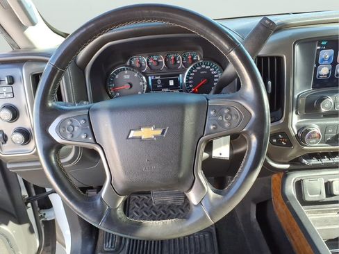 Used 2017 Chevrolet Silverado 1500 High Country AWD/4WD image 20