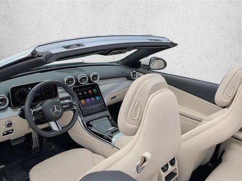Certified 2025 Mercedes-Benz CLE 300 4MATIC Cabriolet image 16