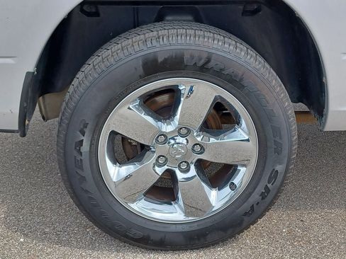 Used 2018 RAM 1500 Big Horn AWD/4WD image 5