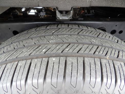 Used 2022 Nissan Frontier S image 48