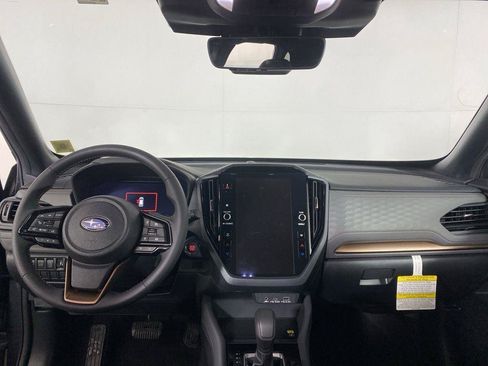 Used 2025 Subaru Forester Sport AWD/4WD image 17