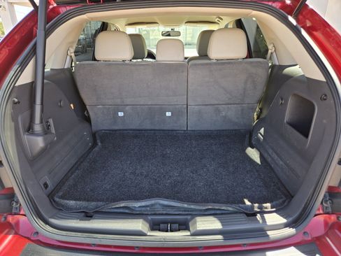 Used 2013 Ford Edge SEL FWD image 9