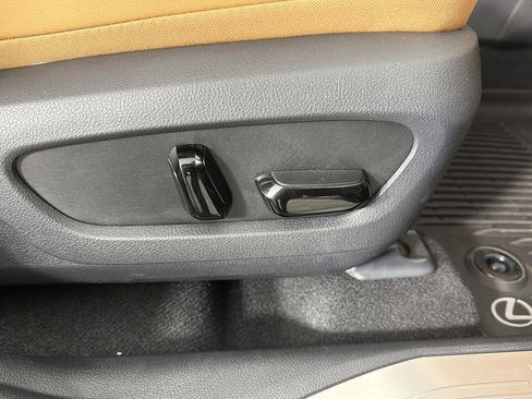 New 2026 Lexus NX 350h AWD w/ Premium Package image 28