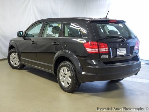 Used 2012 Dodge Journey American Value Package w/ Flexible Seating Group FWD image 8