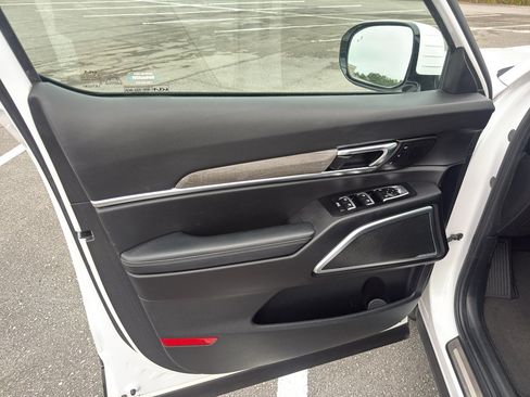 Used 2022 Kia Telluride SX FWD image 15