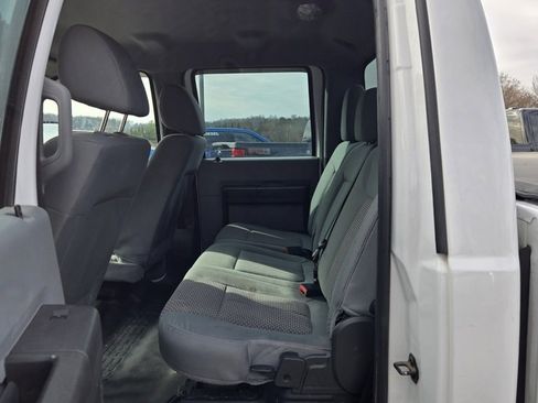 Used 2016 Ford F250 XL w/ Power Equipment Group image 20