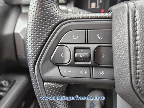 Used 2025 Toyota Tacoma SR5 image 19