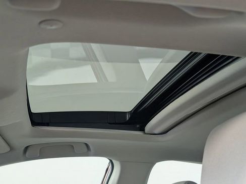 Used 2023 Honda Accord EX image 12