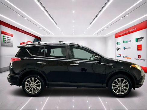 Used 2016 Toyota RAV4 Limited w/ Advanced Technology Package FWD image 8