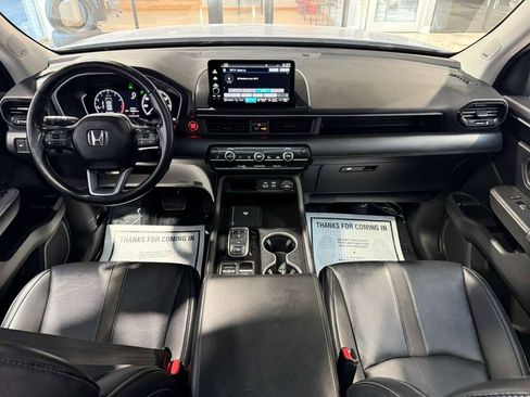 Used 2024 Honda Pilot Touring image 27
