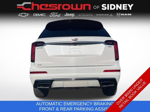 Used 2024 Cadillac XT6 Premium Luxury AWD/4WD image 14