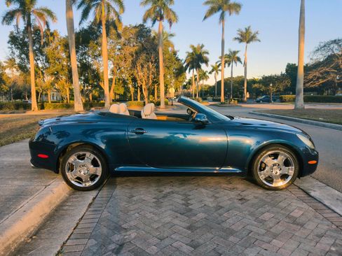 Used 2004 Lexus SC 430 Convertible RWD image 14