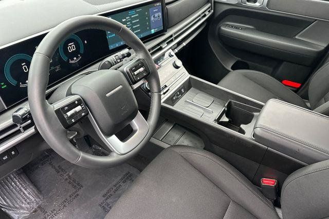 Certified 2026 Hyundai Santa Fe SE FWD image 10