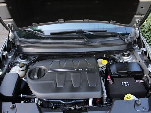 Used 2014 Jeep Cherokee Limited image 19