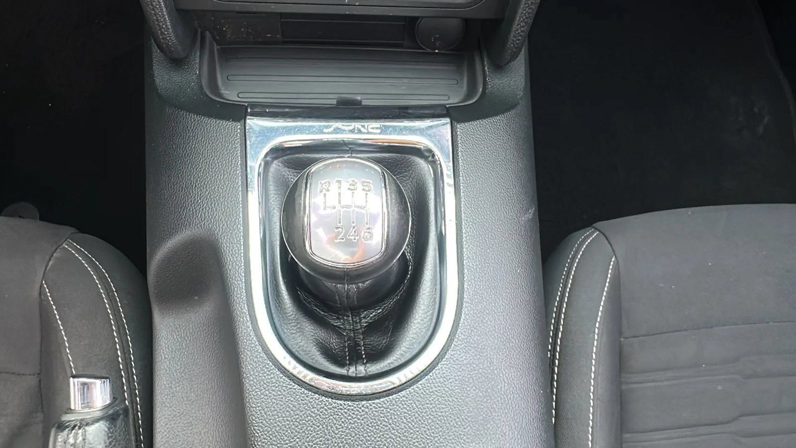 Used 2016 Ford Mustang GT RWD image 29