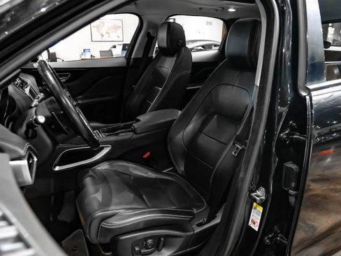 Used 2017 Jaguar F-PACE R-Sport AWD/4WD image 40