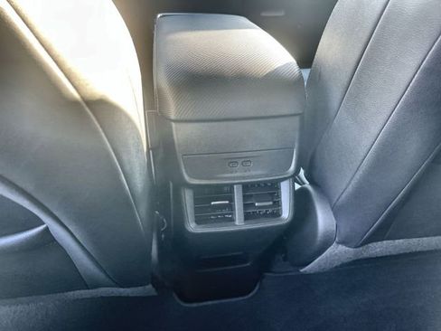 Certified 2025 Chevrolet Equinox LT w/ Convenience Package II image 12